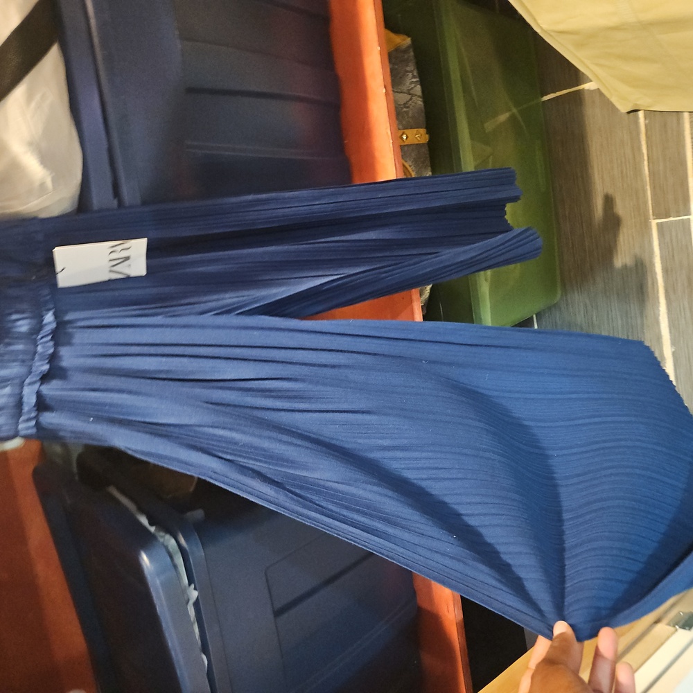 Pants - Picture 2 of 4